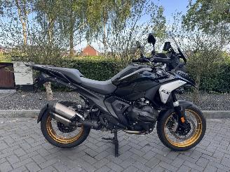 BMW R 1300 GS BMW BMW R 1300 GS TRIPLE BLACK AKRAPOVIC AUTOMATIC VOL VOL picture 36