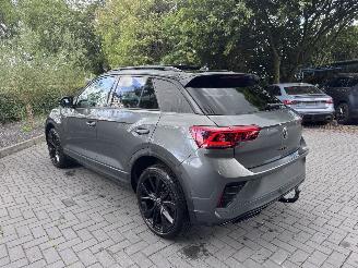 Volkswagen T-Roc Volkswagen T-Roc 1.5 TSI DSG R-Line PANO AHK Camera IQ Lights VOL!! picture 10
