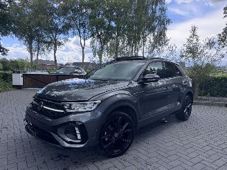 Volkswagen T-Roc Volkswagen T-Roc 1.5 TSI DSG R-Line PANO AHK Camera IQ Lights VOL!! picture 19