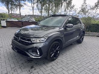 Volkswagen T-Roc Volkswagen T-Roc 1.5 TSI DSG R-Line PANO AHK Camera IQ Lights VOL!! picture 22