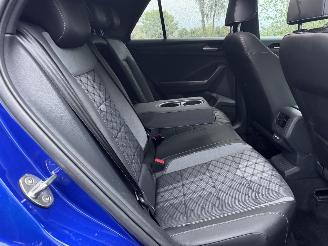 Volkswagen T-Roc Volkswagen T-Roc 1.5 TSI DSG 2x R-Line AHK Camera ACC VOLL picture 7