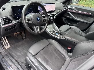 BMW i4 i4 Gran Coupe M50 Ambiance Trekhaak Camera DravitGrau Ambiance !! picture 16