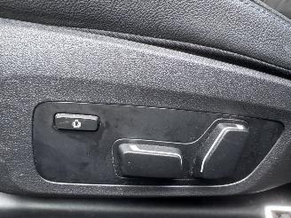 BMW i4 i4 Gran Coupe M50 Ambiance Trekhaak Camera DravitGrau Ambiance !! picture 17
