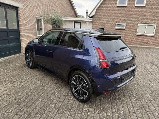 Renault 5 5 E-Tech Electric 150 Comfort Range Iconic Five picture 25