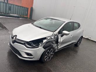 Renault Clio  picture 3