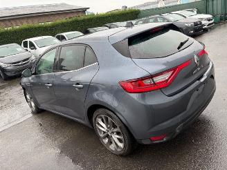 krockskadad bil auto Renault Mégane LIMITED 2018/3