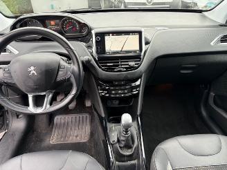 Peugeot 2008  picture 7