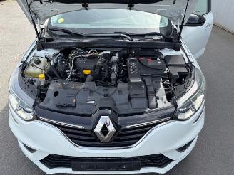 Renault Mégane PRECEDURE POUR LA FRANCE picture 9