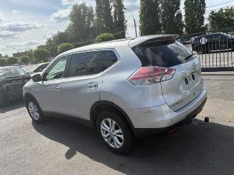 Voiture accidenté Nissan X-Trail 4X4 2015/6