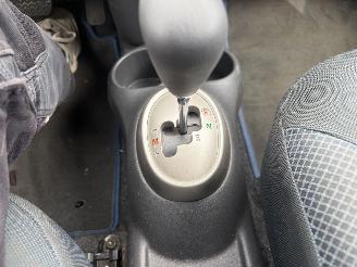 Toyota Yaris 1.0 VVT-i S-Line MMT AUTOMAAT picture 13