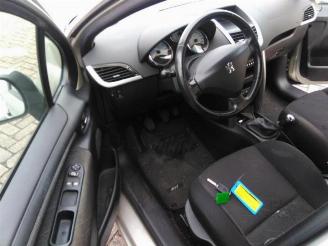 Peugeot 207/207+ 207/207+ (WA/WC/WM), Hatchback, 2006 / 2015 1.6 16V picture 15