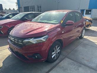 Vrakbiler auto Dacia Sandero Sandero III, Hatchback, 2021 1.0 TCe 90 12V 2023/7