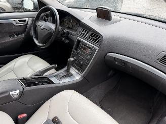 Volvo S-60 2.0T MOMENTUM AUTOMAAT! RIJDBAAR picture 16