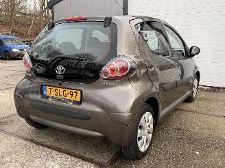 Toyota Aygo 1.0 VVT-i Now Airco NAP! picture 10