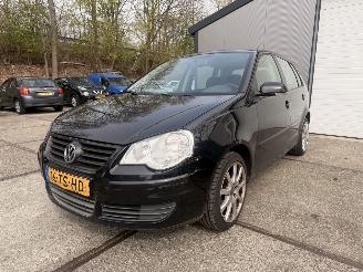 uszkodzony samochody osobowe Volkswagen Polo 1.2 Optive Airco 5drs! Rijdbaar NAP! 2007/1