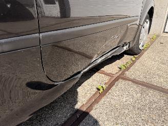 Renault Twingo 1.2 Airco ! Volledig rijdbaar! APK picture 15