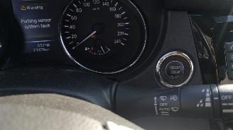 Nissan Qashqai 1.2 N-Connecta lichte schade  71000 km nap picture 13