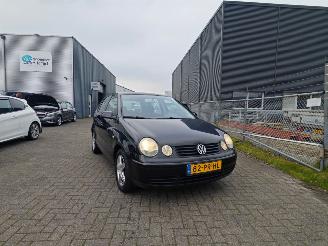 Unfallwagen Volkswagen Polo 1.4 189000 km geen schade (inruilauto) 2004/1
