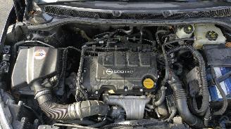 Opel Astra 1.4 Turbo Sport Cosmo Leuke auto motor loopt auto rijdt! picture 18