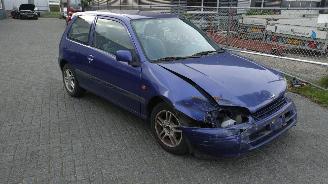 škoda osobní automobily Toyota Starlet 1.3 3 deurs rijdt goed 1998/1