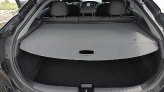 Hyundai Ioniq Comfort EV licht schade gewoon rijdbaar! picture 14