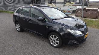 skadebil auto Seat Ibiza 1.2 tdi gewwon rijdbaar 2010/1