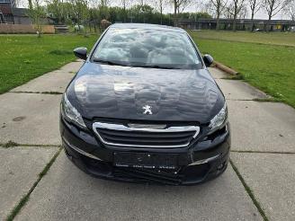 Sloopauto Peugeot 308 308 (L3/L8/LB/LH/LP), Hatchback 5-drs, 2013 / 2021 1.2 12V VTi PureTech 82 2015/4