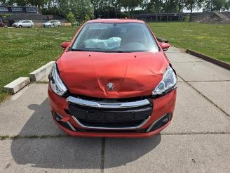 Auto da rottamare Peugeot 208 208 I (CA/CC/CK/CL), Hatchback, 2012 / 2019 1.2 Vti 12V PureTech 82 2016/7