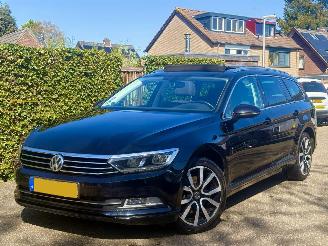 Schadeauto Volkswagen Passat 1.4 TSI SPORT PANORAMA AUTOMAAT 150PK 2017/5