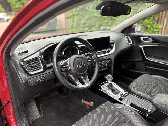 Kia Ceed 1.6 GDI PLUG IN HYBRID DynamicPlusLine 119PK AUTOMAAT picture 10