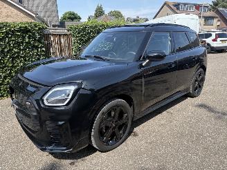 krockskadad bil auto Mini Countryman SE ALL4 John Cooper Works M 66.5 kWh 330 PK 2024/9