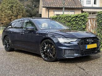 Unfallwagen Audi A6 55 TFSI QUATTRO HYBRIDE SPORT 340 PK AUT 2019/7