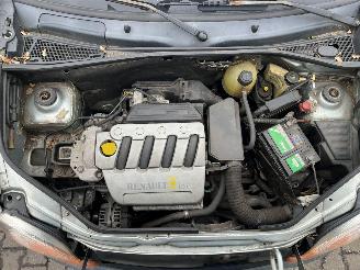 Renault Kangoo 1.6 16V MPV  Benzine 1.598cc 70kW (95pk) FWD 2001-06/2008-01 (KC0L; KC0P; KC0S; KC1N) K4M752 picture 24