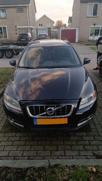 škoda osobní automobily Volvo V-70 1.6 Benzine automaat 2012/1