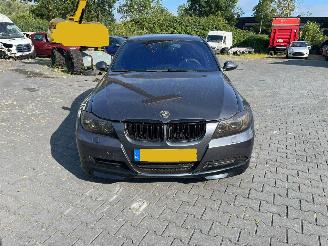 BMW 3-serie 320i 16V Sedan 4Dr Benzine 1.995cc 2006/6