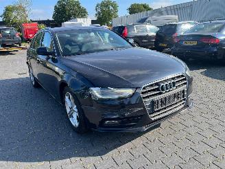 Audi A4 Avant WAUZZZ8K0FA061307 picture 2
