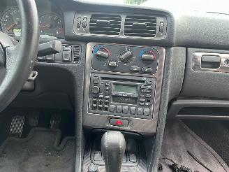Volvo C-70 2.0 T 20V Cabrio  Benzine 1.984cc 120kW (163pk) FWD 1999-08/2006-03 (NC48) B5204T4 picture 16