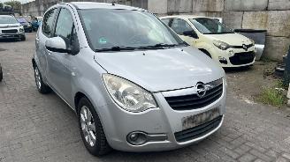 Opel Agila 1.2 16v picture 3