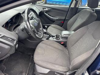 Ford Focus 1.0 EcoBoost WAGON picture 16