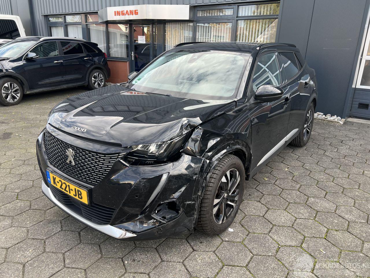 Peugeot 2008 1.2 PureTech Allure Automaat