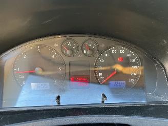 Volkswagen Transporter 1.9 TDI 300 T5 picture 10