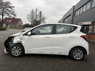 Hyundai I-10  picture 2