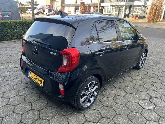 Kia Picanto 1.0 CVVT Design Edition picture 5
