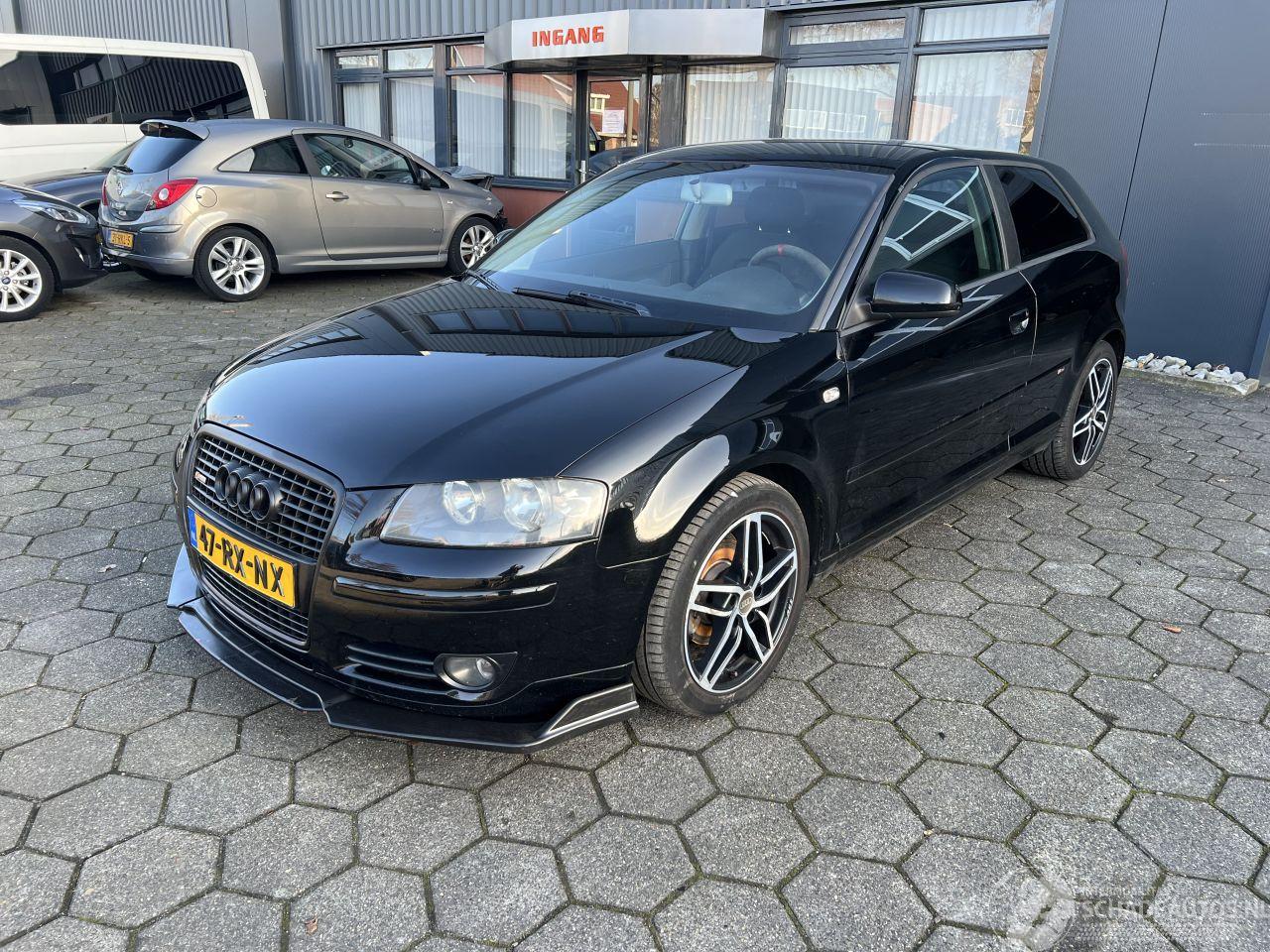 Audi A3 Ambition 1.6 75KW