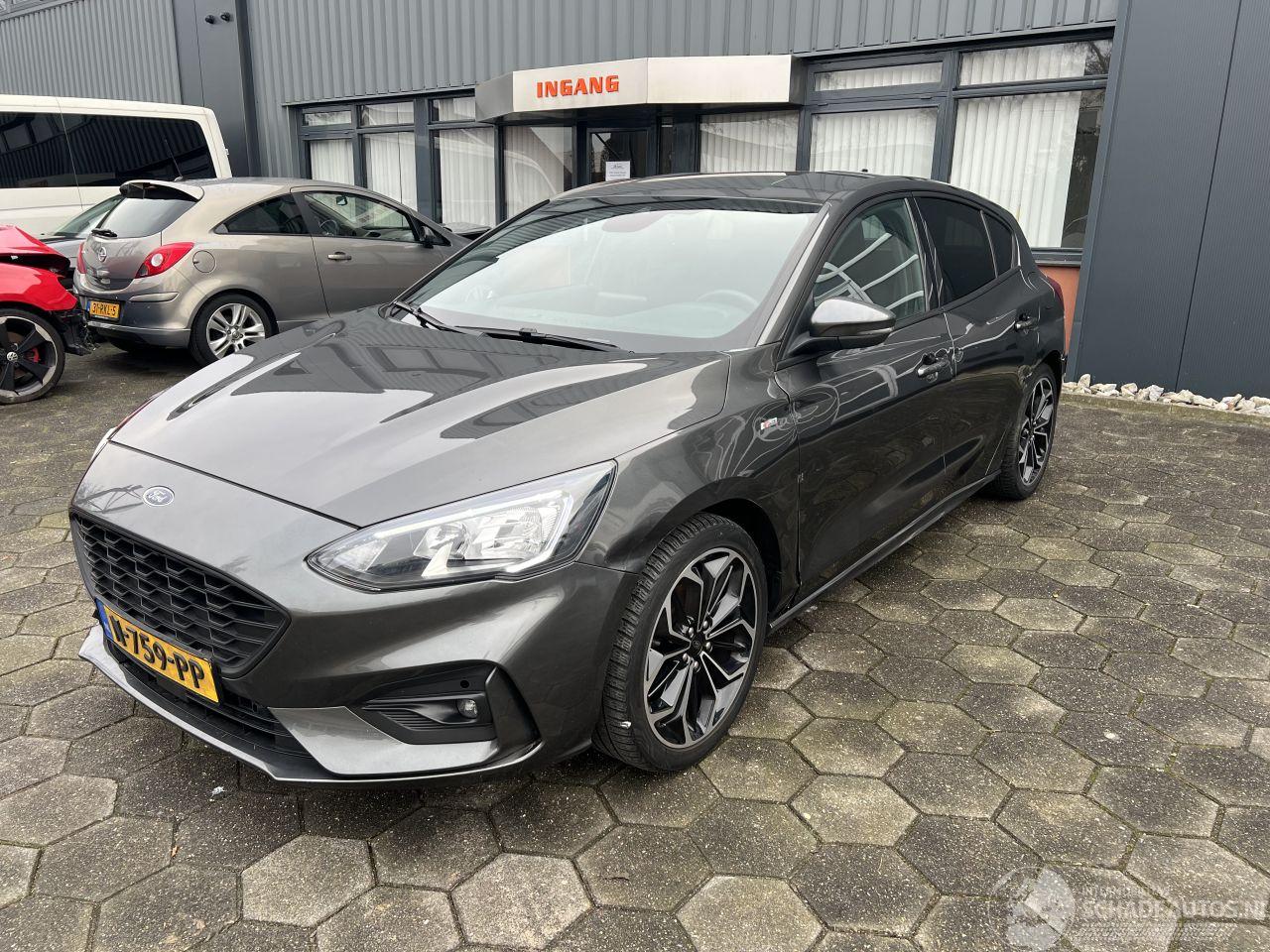 Ford Focus 1.5 Ecoboost ST-Line Vignale