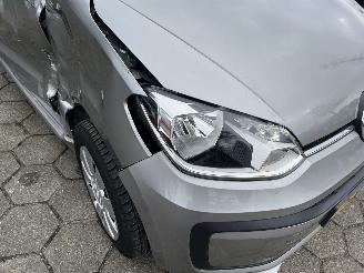 Volkswagen Up! 1.0 BMT Move up picture 26