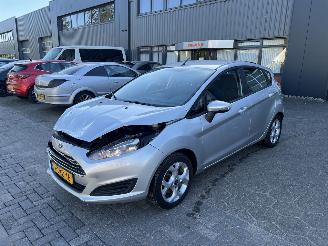 Damaged car Ford Fiesta 1.0 Style 2015/2