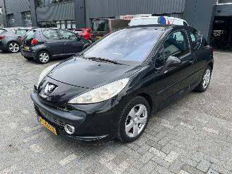 skadebil auto Peugeot 207 1.6 VTi XS Pack 2008/2