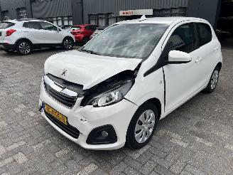 krockskadad bil auto Peugeot 108 1.0 e-VTi Active 2016/2
