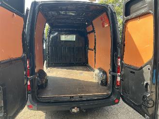 Renault Master T35 2.3 dCi L2H2 2017 picture 19